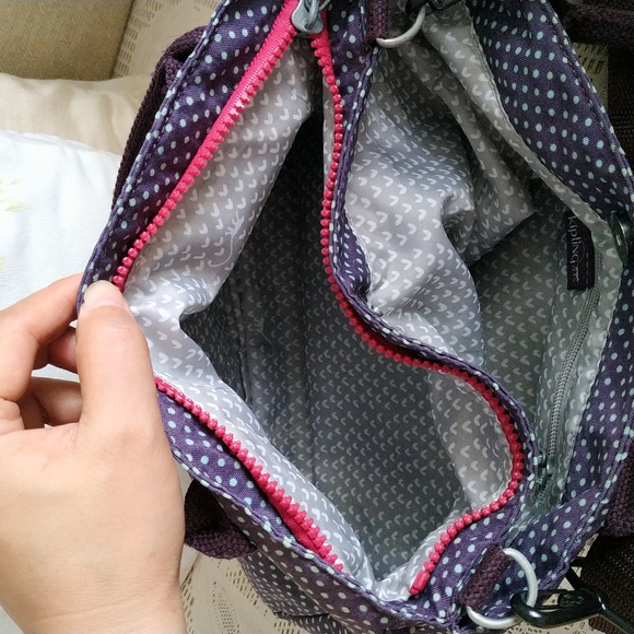 Kipling k15311 Sevrine Shoulder Bag - Picture 12 of 17